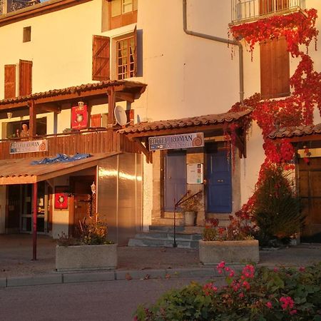 Auberge Roman La Javie Esterno foto